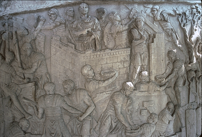 An image of Trajan's Column showing a Roman project of constucting a building